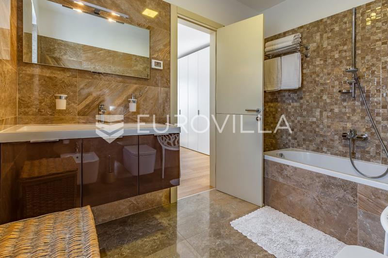 Istrien, Rovinj, Vermietung einer modernen Zweizimmerwohnung 88 m² mit Parkplatz und Garage - Meerblick - 7