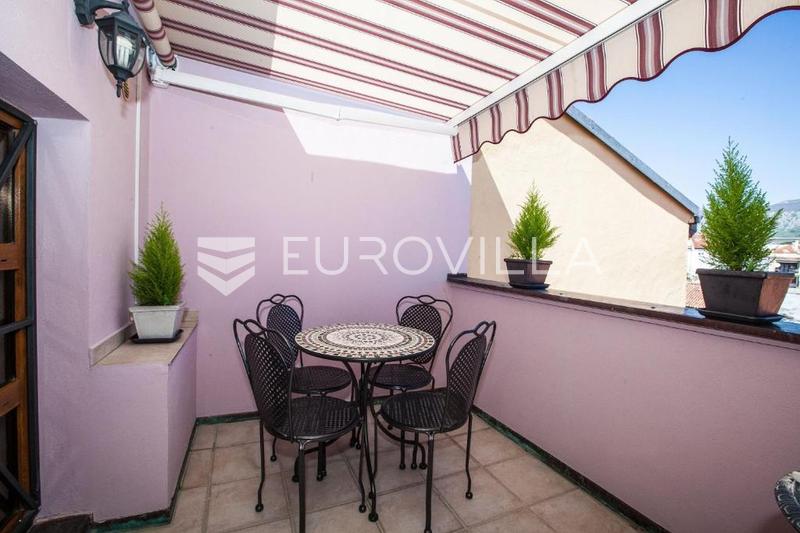 Crikvenica, winter rental, three-room apartment, 72 m², seafront, balcony with sea view - 11
