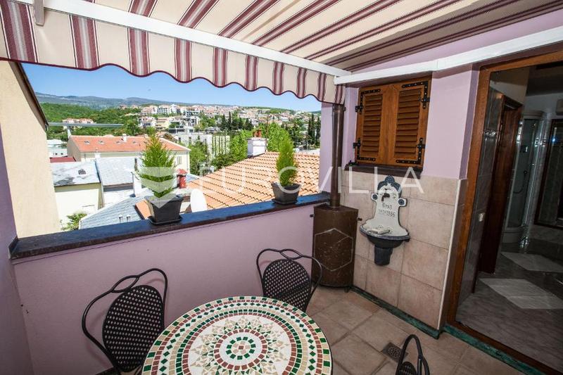 Crikvenica, winter rental, three-room apartment, 72 m², seafront, balcony with sea view - 1