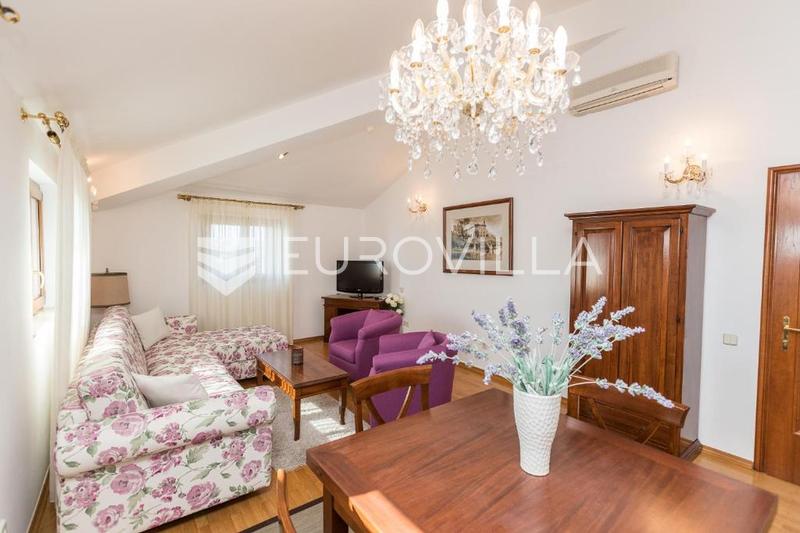 Crikvenica, winter rental, three-room apartment, 72 m², seafront, balcony with sea view - 3