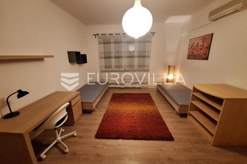 Zagreb, Petrova, spacious three, bedroom apartment 120 m² - 5