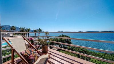 Orebic, Peljesac-halvön, premiumläge vid havet, fristående hus