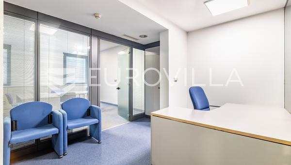 Zagreb, Radnička, poslovna zona, uredski prostor 38 m²