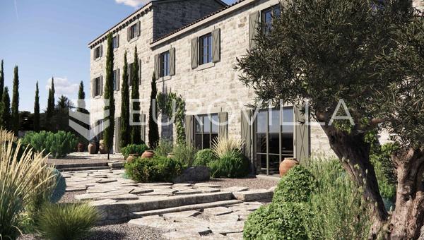 İstria, Barat, tamamlanmamış taş villa, benzersiz fırsat