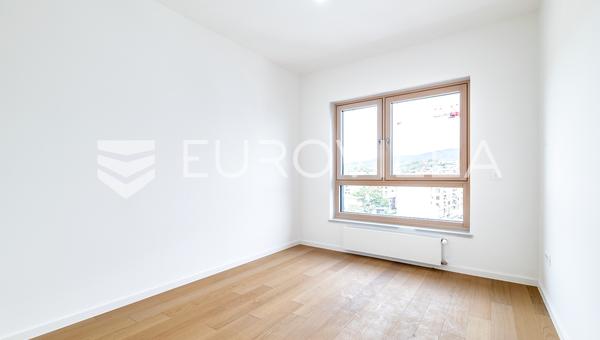 Záhreb, Prilaz baruna Filipovića, kancelárske priestory 92 m², prvý prenájom, NOVÁ VÝSTAVBA