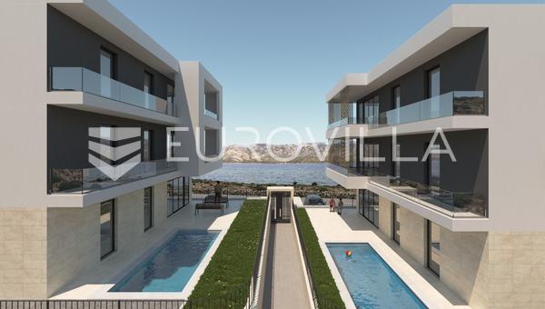 Zadar, Vinjerac, apartamento de dos dormitorios A2 con piscina y jardín, planta baja