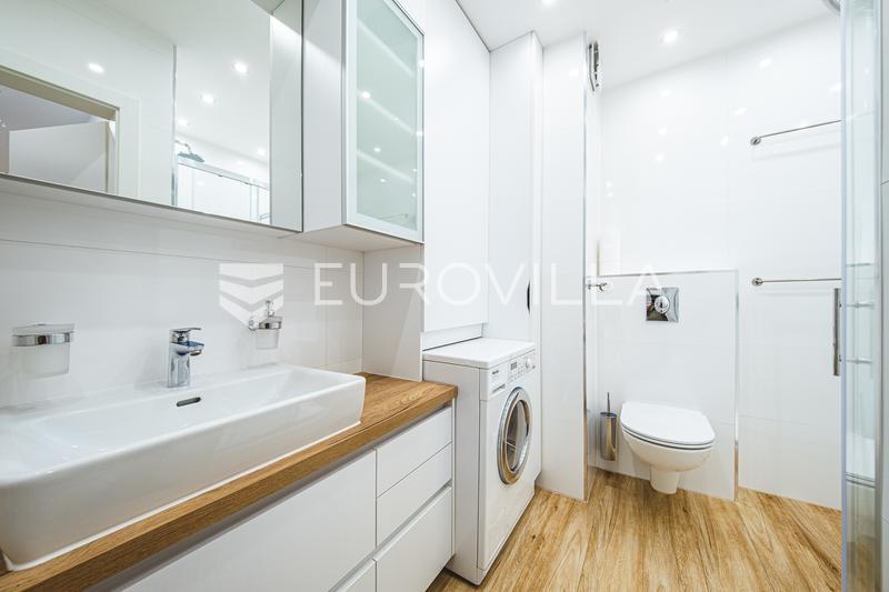 Zagreb, SAVICA, excelente apartamento de dos dormitorios Plaza de garaje - 9