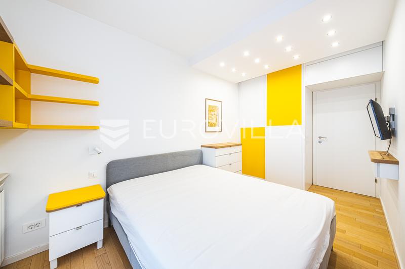 Zagreb, SAVICA, excelente apartamento de dos dormitorios Plaza de garaje - 11