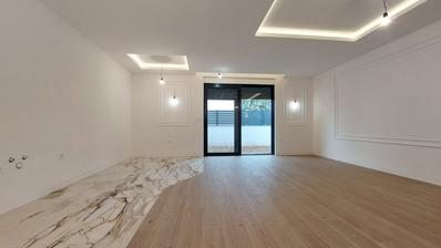 Istria, Pula, Štinjan, apartmán s veľkou súkromnou záhradou 950 m od pláže