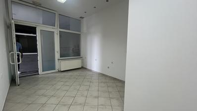 Slavonski Brod, Centro de la Ciudad - Locales Comerciales, 15,50 m²