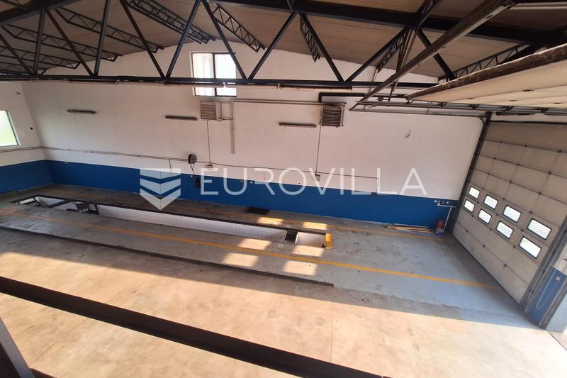 Karlovac, Turanj, production hall, equipped car service, warehouse 500 m², excellent location - 1