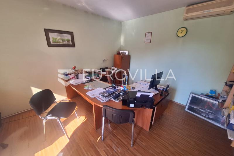 Karlovac, Turanj, production hall, equipped car service, warehouse 500 m², excellent location - 6