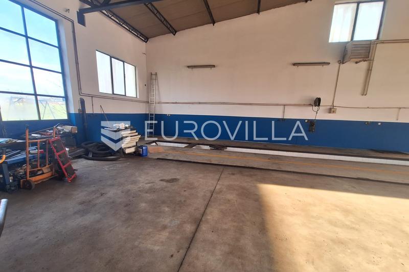 Karlovac, Turanj, production hall, equipped car service, warehouse 500 m², excellent location - 5