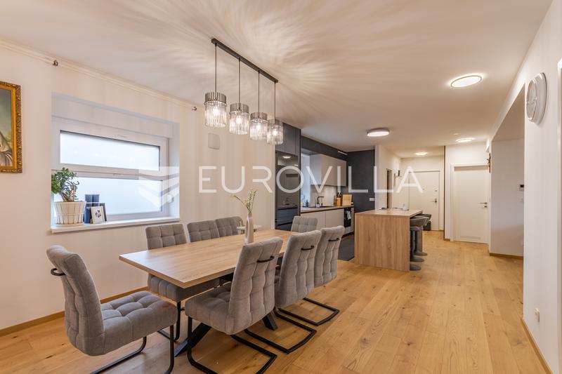 Varaždin, Kukuljevićeva - Moderne fireværelses lejlighed, 148,75 m², 2 parkeringspladser - 3