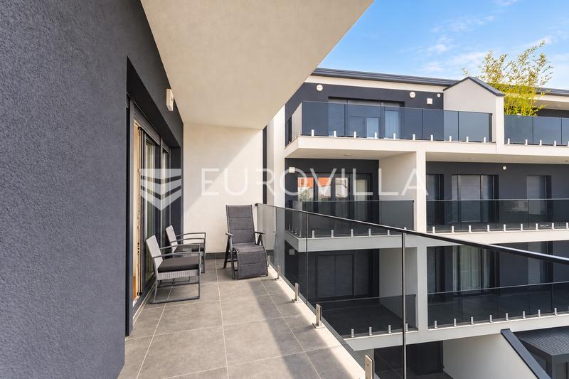 Varaždin, Kukuljevićeva - Moderne fireværelses lejlighed, 148,75 m², 2 parkeringspladser - 10
