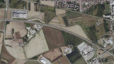 Eszék, építési telek többlakásos fejlesztésre, akár 6 emeletig, 8.145 m²