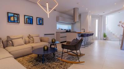 Istrien, Funtana, moderne villa på 179 m² med swimmingpool og privat parkering