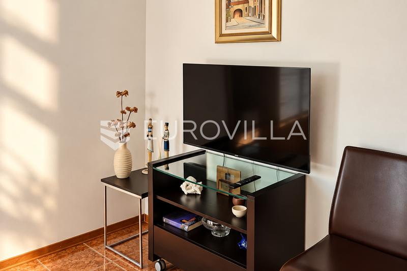 Crikvenica, Dramalj, à louer, spacieux appartement trois pièces 70 m², terrasse, parking - 7