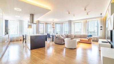 Zagreb, Maksimir, četverosoban stan na savršenoj lokaciji 158 m² 3 garažna parkirna mjesta