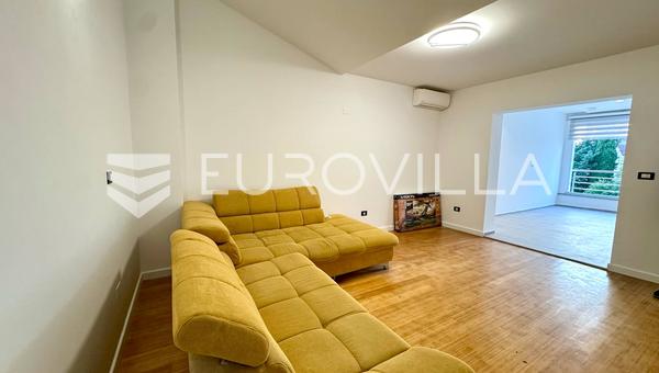 Pula, Vidikovac, espacioso apartamento en una excelente ubicación