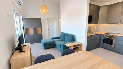 Istria, Pola, bellissimo appartamento in un nuovo edificio, primo affitto