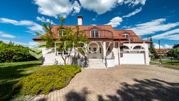 Samobor, Perivoj, családi villa nettó 323 m² területtel, 2.087 m²-es telken