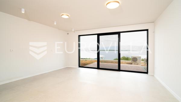 Zadar, Privlaka, luxusní mezonetový byt se dvěma ložnicemi, 1. řada k moři, 85,05 m²