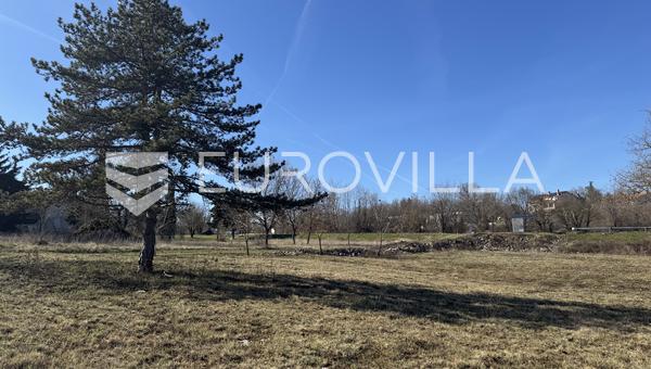 Istrien, Porec, Umgebung - Baugrundstück 1059 m2 in ausgezeichneter Lage