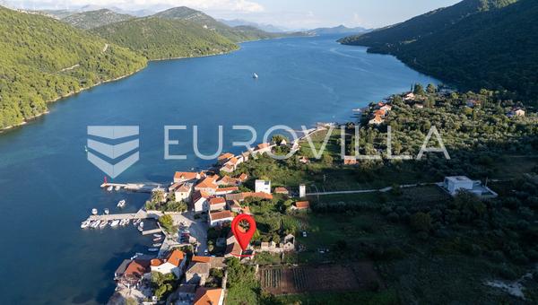 Peljesac, Broce, charmerende hus ved kysten.