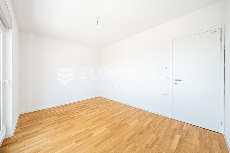 Samobor, Velika Rakovica, moderne Einzimmerwohnung mit geräumigen Terrassen, Garage und Parkplatz - 8