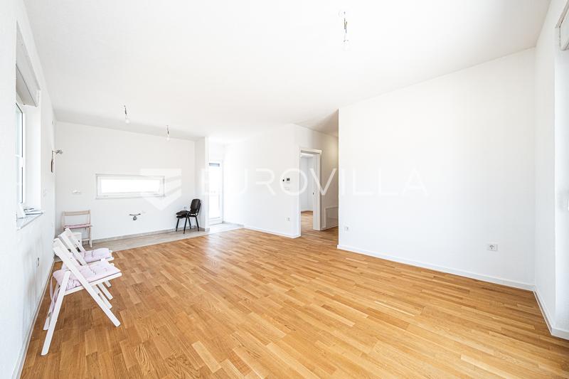 Samobor, Velika Rakovica, moderne Einzimmerwohnung mit geräumigen Terrassen, Garage und Parkplatz - 3