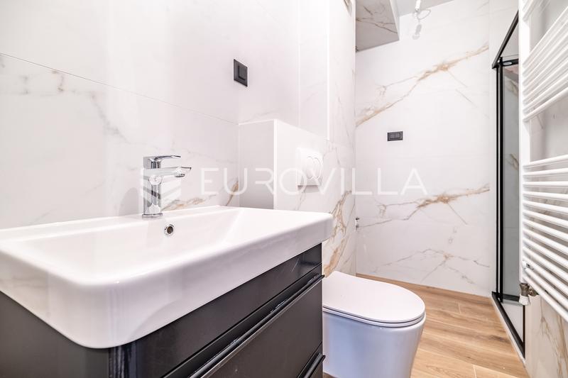 Zagreb, Vukomerec, treroms leilighet (to-roms), kontorlokale i et nytt bygg, 57 m², PARKERING - 6