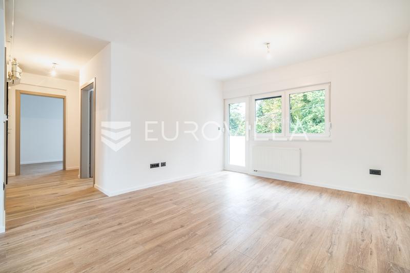 Zagreb, Vukomerec, treroms leilighet (to-roms), kontorlokale i et nytt bygg, 57 m², PARKERING - 1