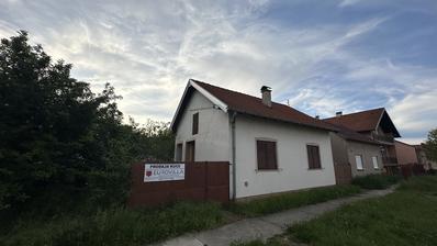 Vukovar, Borovo Naselje, kuća 59 m²