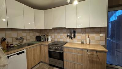 Kusevac, Immeuble commercial et résidentiel, 175 m²