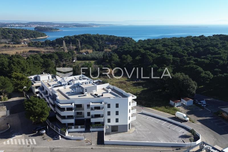 Medulin, Premantura - ekskluzivan stan 450 m od mora i plaža