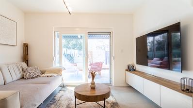 Solin, poslovni prostor, uređen kao dvosobni stan, ukupne površine 67 m²