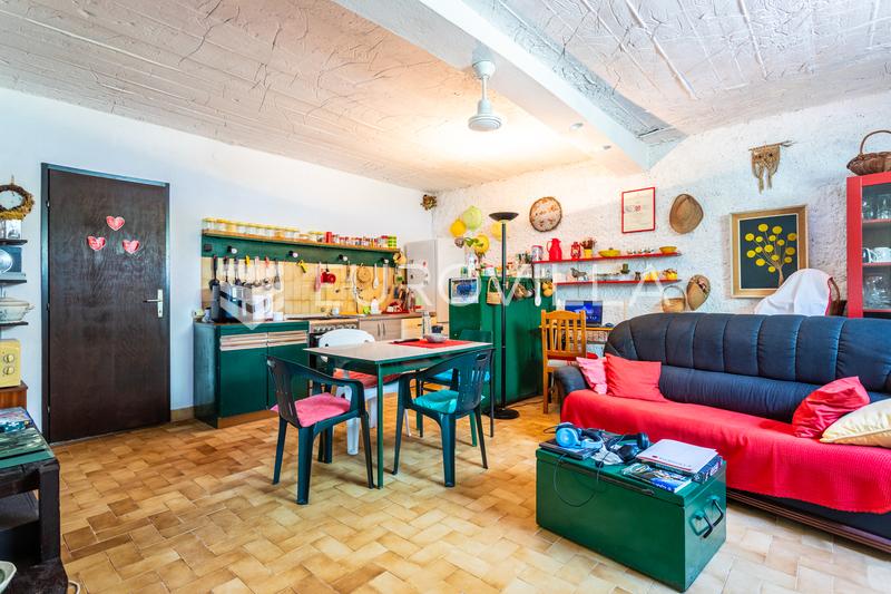 Solta, Necujam - Kiinteistö tilavalla 3 843 m²:n tontilla ensimmäisellä rivillä meren rannalla - 36