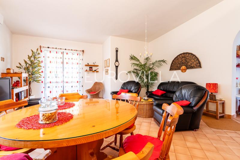 Solta, Necujam - Kiinteistö tilavalla 3 843 m²:n tontilla ensimmäisellä rivillä meren rannalla - 5