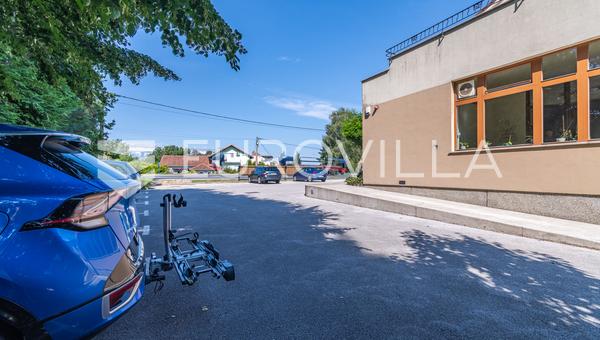 Nedelisce, Puscine - Premium commercieel vastgoed, 1.078 m², Investeringsmogelijkheid