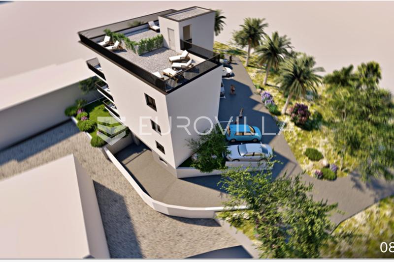 Trogir, Okrug Gornji, Apartman S5 na drugom katu površine od 76 m² s krovnom terasom