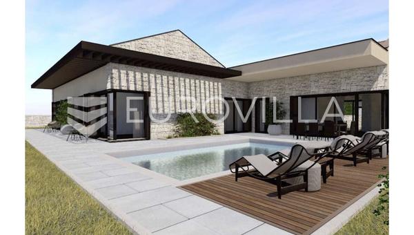 Barban: Terreno edificable con proyecto para casa familiar
