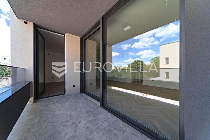  Osijek, Donji Grad, Moderne toværelses lejlighed, 111 m² med to private parkeringspladser  - 30
