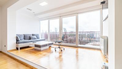 Zagreb, Cvjetno naselje, Veslačka ulica prekrasan trosoban stan 72 m²