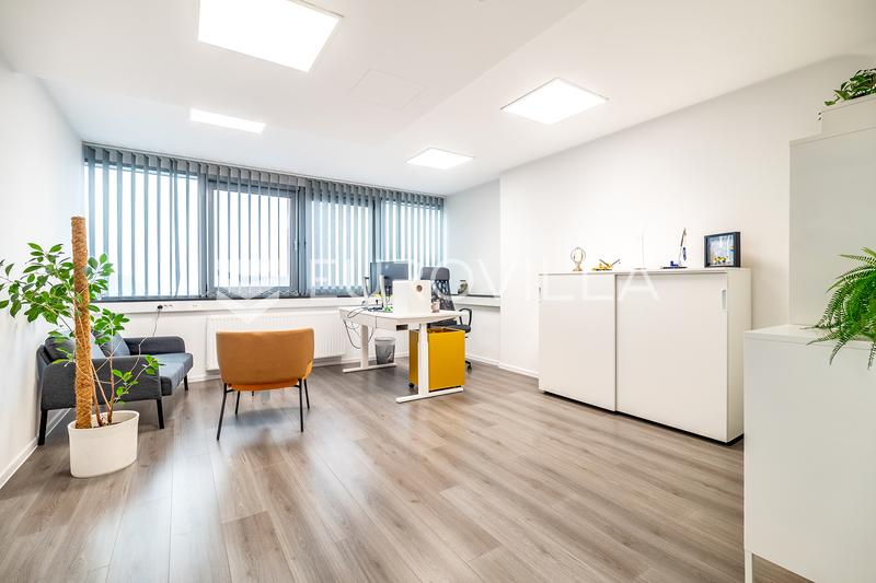 Lucko, kontor- og lagererhvervslokale på 750 m² i en erhvervsbygning - 2