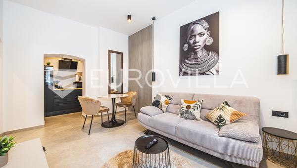 Zagreb, Preradovićeva Street, completely renovated one-bedroom apartment, 30 m²