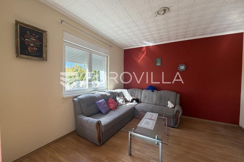 Mandićevac, 120 m² house with a large 1,164 m² plot - 4