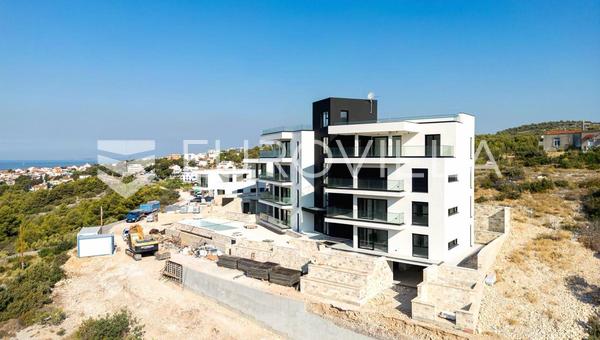 Primosten, bilocale di alta qualità ideale per vivere o investimento