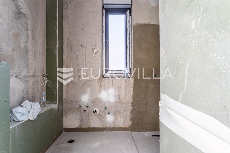 Trogir, apartamento de dos dormitorios en el primer piso con balcón - 8