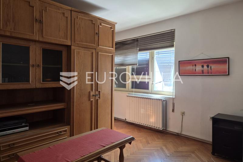 Zagreb, Gornja Dubrava, Rua Trepcanska, apartamento de dois quartos de 58 m², primeiro andar - 3
